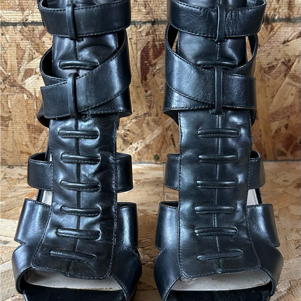 Black Strappy Women's Shoes